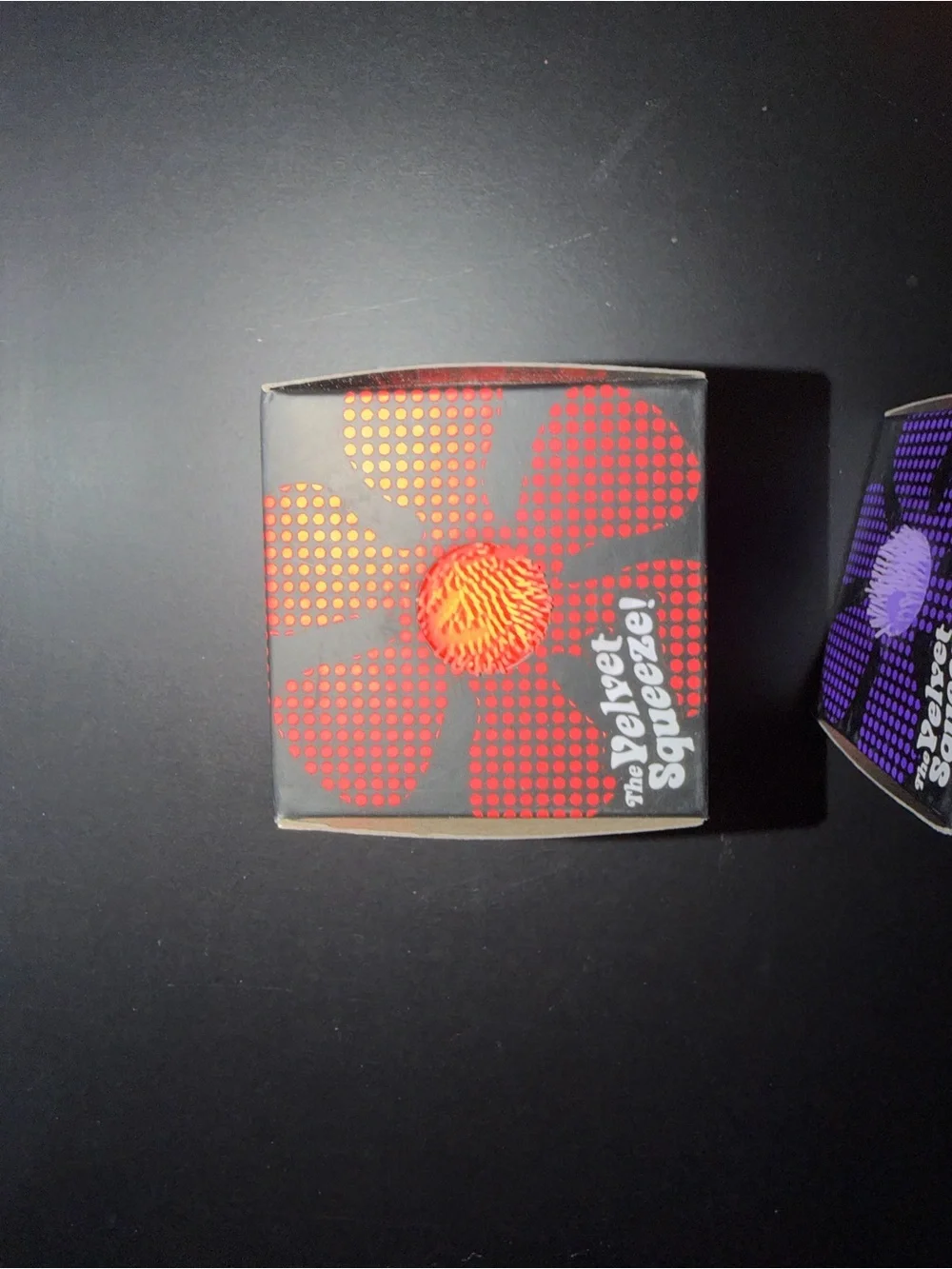 NeeDoh Fuzz Ball Flower Power – 2 Pack 💜🧡